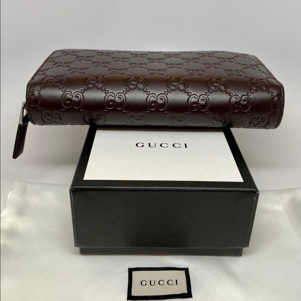 GUCCI Signature Ace GG Logo Calfskin Leather Zip Clutch Wallet Purse brand NEW - Picture 7 of 15